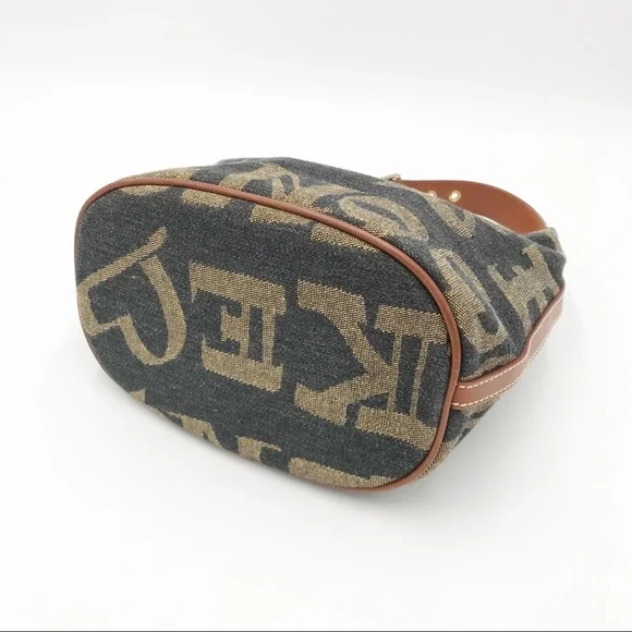 Dooney & Bourke Tapestry Bucket Bucket Bag/Purse - Picture 3 of 4